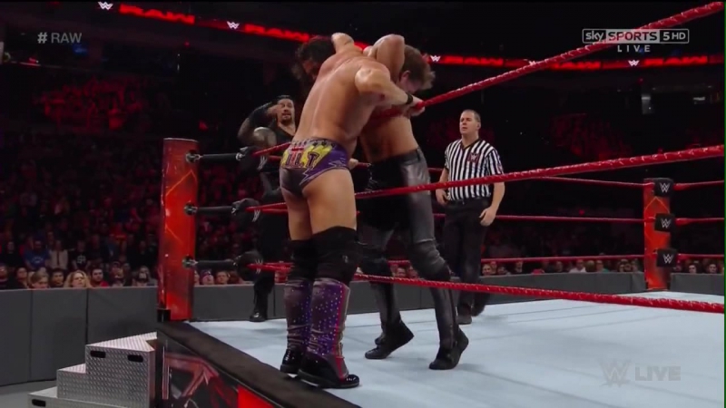 Крис джерико и кевин оуэнс пр роман рейнс и сет роллинс (19 12 16)