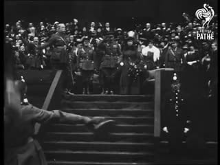 King george v and queen mary in lancashire (1917)