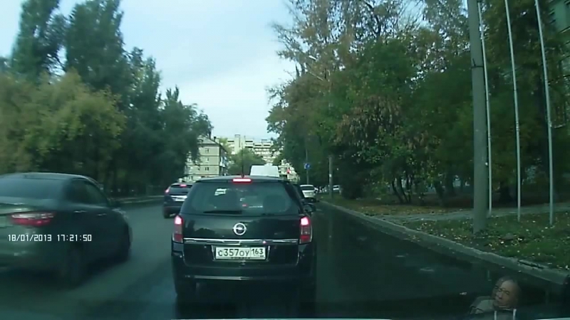 Велосипедист крутит сальтуху