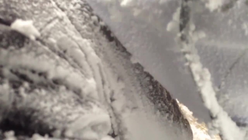 Сход лавины на базовый лагерь эвереста