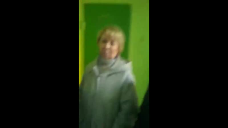 Ходят по домам