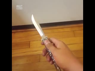 У пацанов в 90 х были свои вертушки 😎 e gfwfyjd d 90 [,skb cdjb dthneirb 😎