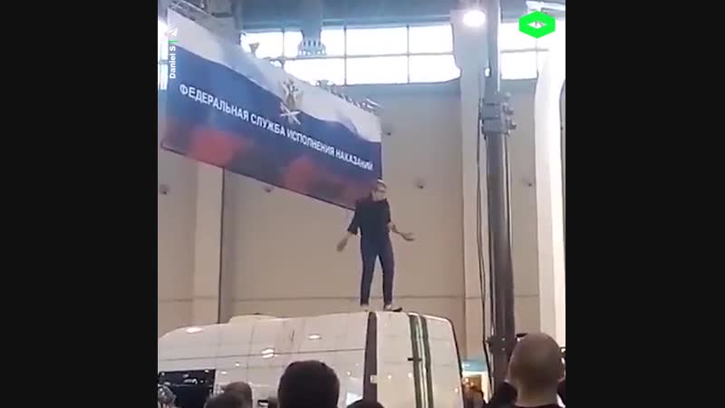 Активистка «другой россии» вскрыла вены на выстае фсин | romb