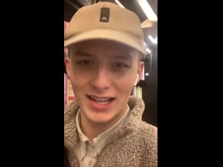 Harry kirton insta story 26/01/20 @ porvata (3)