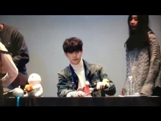 [fancam] 161213 фансайн в хапджоне