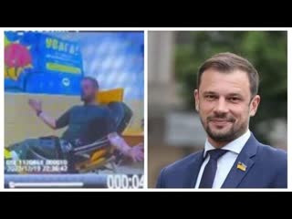 На видео глава комитета по вопросам науки и образования украины сергей бабак, под действием молодые (18+)