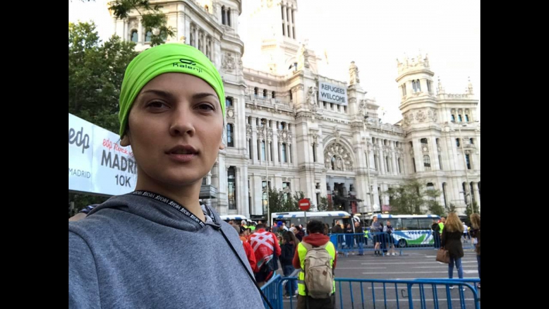 Ганна бонд пра паспяховы забег на 21 кіламетр і скандал са сцягам
