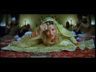 Индийский танец айшварии рай / красавица лакхнау (umrao jaan) 2006