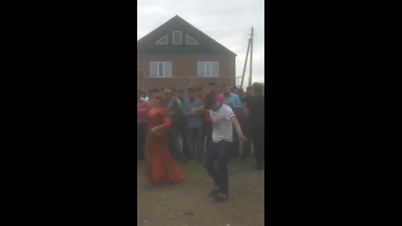 Иса танцует (чеченец) nohchi 95