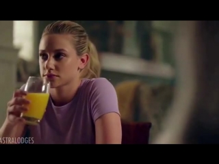 Riverdale | camila mendes | veronica lodge | betty cooper | lily reinhart vine ￼