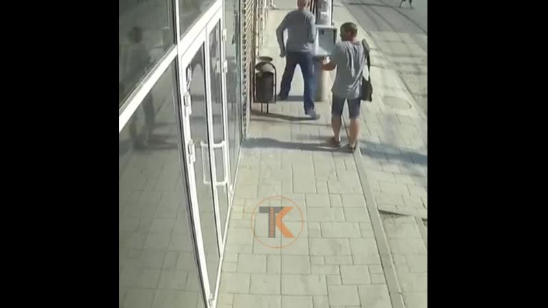 Дэбил