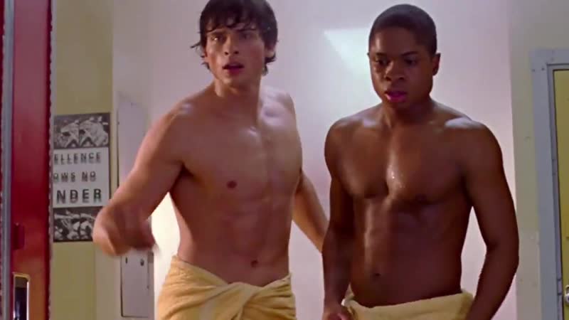 Santa Klaus bilan jinsiy komikslar Har bir teshikda ikkita sik bor (foto)