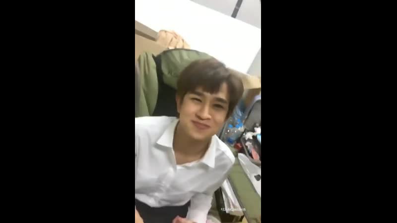 Ohm fluke เมื่ิอคนน้องไปให้กำลังคนพี่ที่กองถ่าย