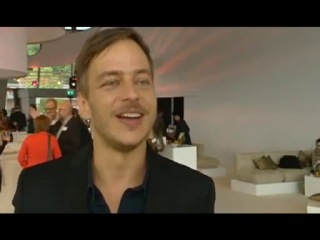 Tom wlaschiha german interview for crossing lines