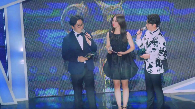 [4k fancam 직캠]170119 mc 2 전소미 i o i(아이오아이), 탁재훈,김희철 @서울가요대상