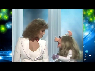 Im a woman raquel welch miss piggy muppet show