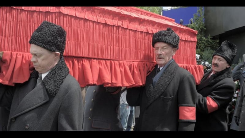 У беларусі знялі з паказу фільм “смерць сталіна” што напужала беларускіх чынуш?