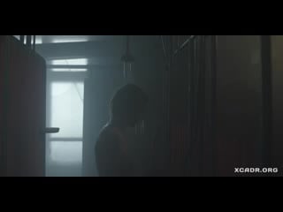 Юлия абдель фаттах секси голая в фильме прятки (2019,россия)