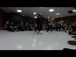 Girl bazz vs cлугин