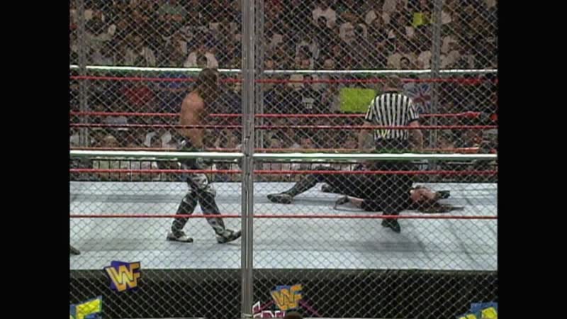 Wh | шон майклз против гробовщика бэд блад ин йоур хаус 1997