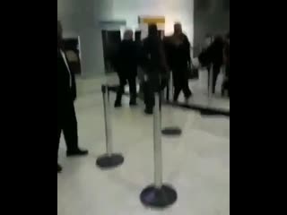 Джозефин в аэропорту сан паулу, бразилия, 16 марта 2019 г