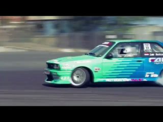 Drift falken tire