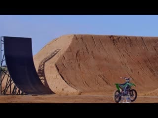 Monster energy ¦ axell hodges worlds first alley oop on a quarter pipe