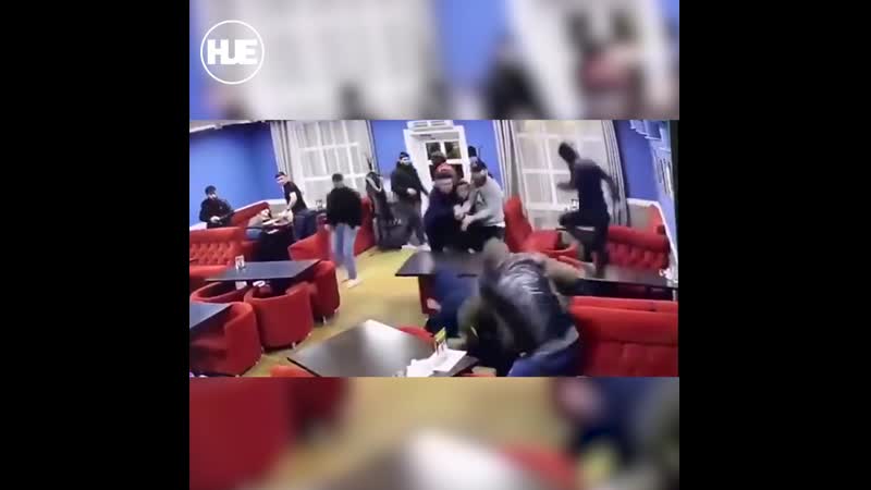 В саратовском кафе «алладин халял» произошла массовая драка со стрельбой