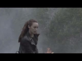 Alicia clark emerges like a total badass feartwd