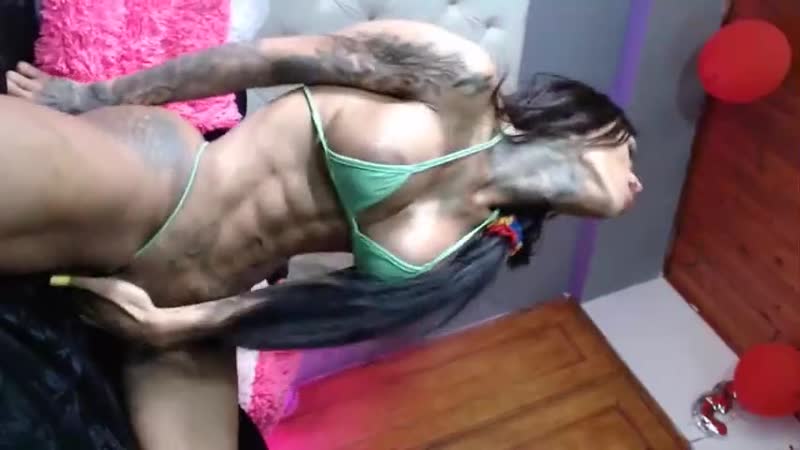 Muscle shemale abs - ExPornToons