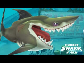 Mega max royal megalodon hungry shark world