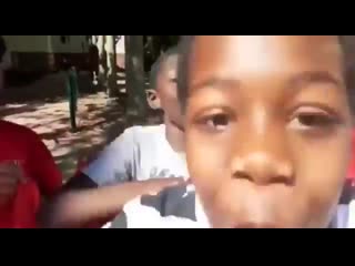 Video anthony martial paid for jerseys as a gift for the winners of a u13/14 tournament in france