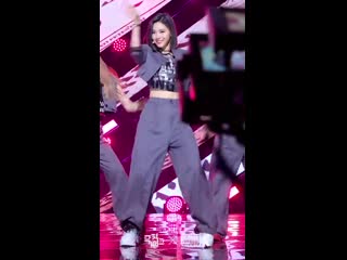 [k fancam] 있지 류진 직캠 wannabe (itzy ryujin fancam) l @musicbank 200403