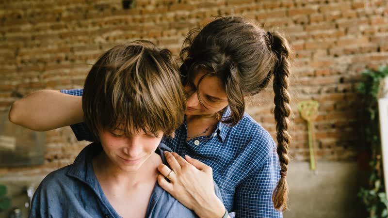 Сквозь горизонт/le milieu de lhorizon (2019)