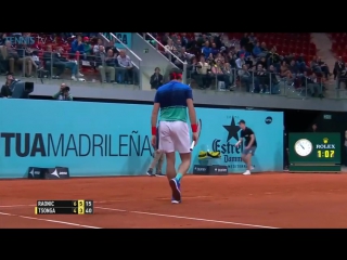 Fantastic athleticism from milos raonic