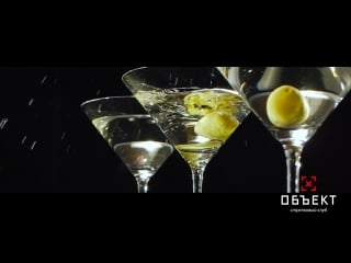 «the art of destruction» shaken, not stirred