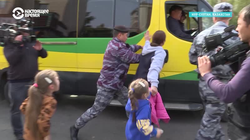 Задержания в казахстане молодые слезы и неудачный побег из автозака