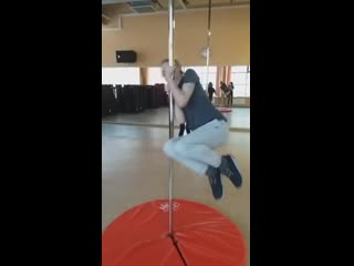 Стриптиз от ромы 😂