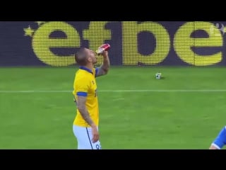 Bulgarian football player swigs beer before scoring last minute equaliser