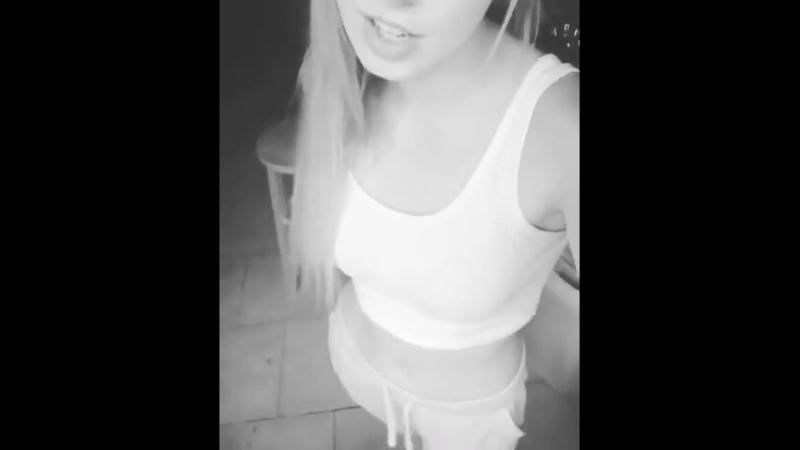Chloe Scott Sings Beautifully, Star Porn Model 