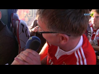 Arjen robben ist mit an bord der fc bayern star unterwegs mit fans