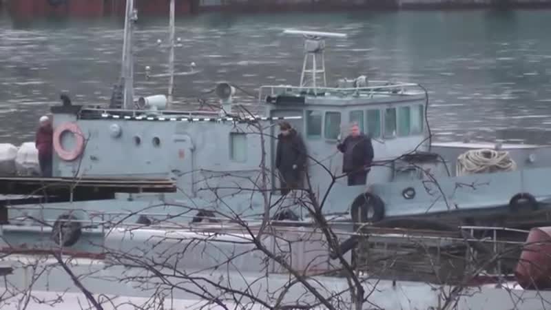 В севастополе затонул плавучий док с российской подлодкой б 380 [15 12 2019}