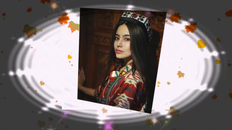 Узбекские девушки в национальных костюмах