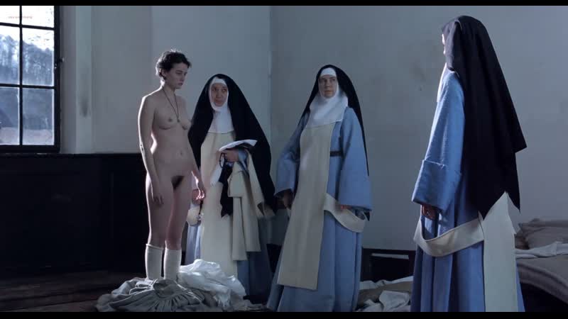 Полин этьенн (pauline étienne nude scenes in "la religieuse" 2013)