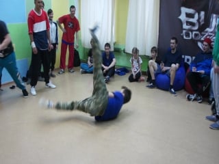 Peredozzz10 (2x2) missing ingredient (win) vs kamikaze