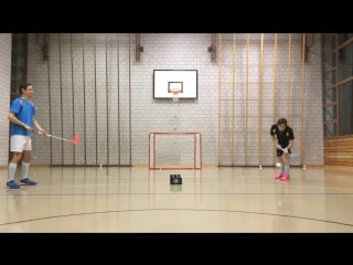 Floorball pass training two players with my floorball passer