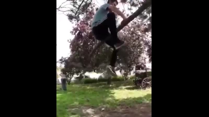 Вписка качают качели, свалился, фейл, остался без штанов, прикол