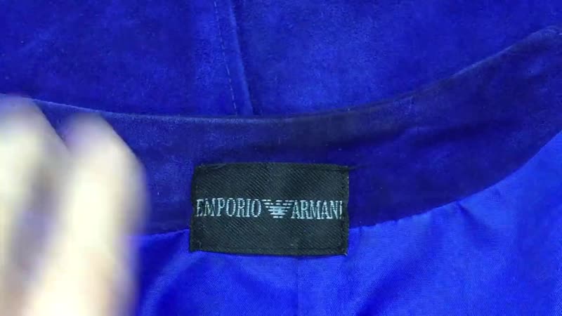 [домоводство рецепты] почистить замшу от пятен, как вывести жирные пятна с замшевого костюма ? !