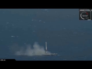 Spacex впервые удалось посадить нижнюю ступень falcon 9 на баржу