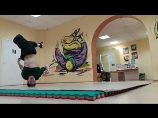 Мертвые мухи andy & slan @breakland (dancehall breaking, 9 05 2018)